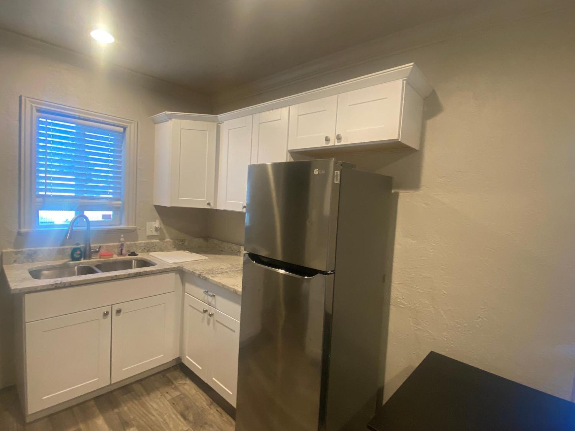 Cute Entire Small House With Large Yard! Pets Welcome! West Valley City Esterno foto